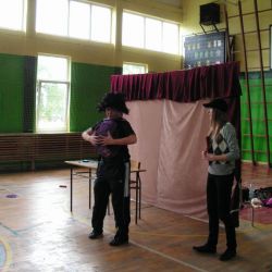 Występ teatru
