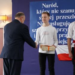 nśn